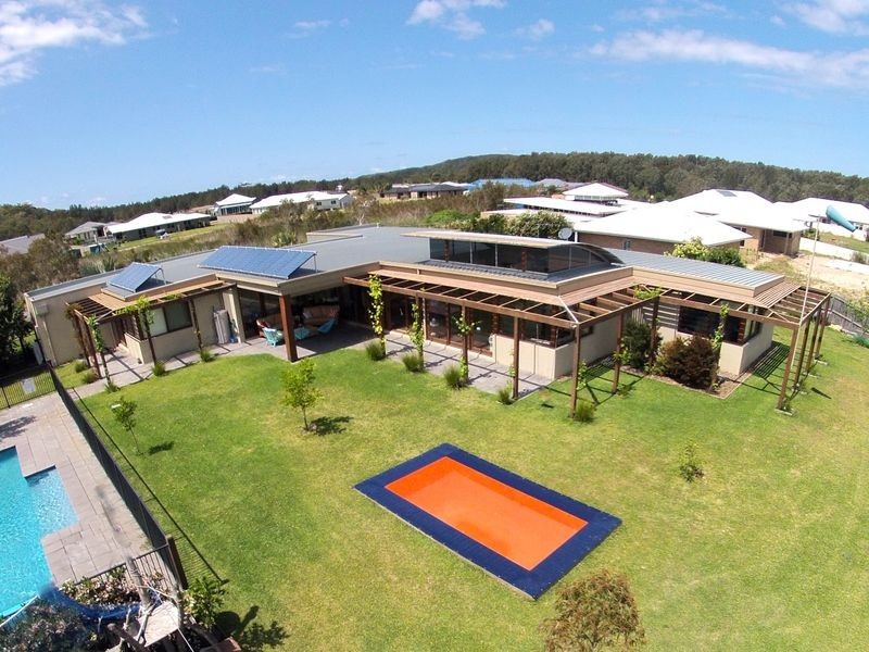 42 Reflections Drive, One Mile NSW 2316