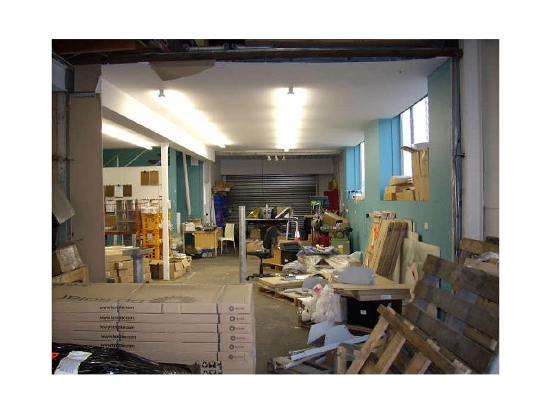 18 Box Road, Caringbah NSW 2229