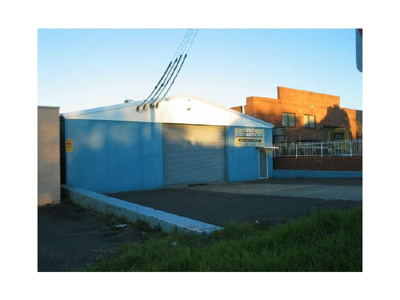 26 Woodfield Boulevarde, Taren Point NSW 2229