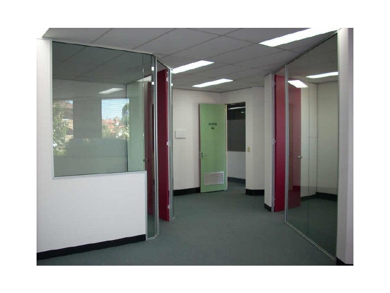 8 & 8A/5 Railway Parade, Hurstville NSW 2220