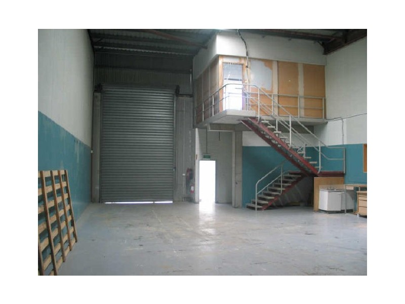 17/10 Yalgar Road, Kirrawee NSW 2232