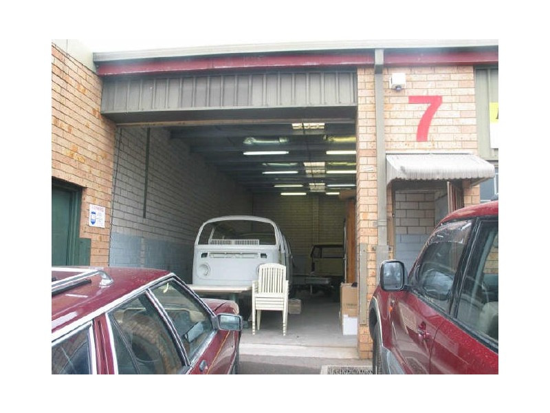 7/3-11 Flora Street, Kirrawee NSW 2232