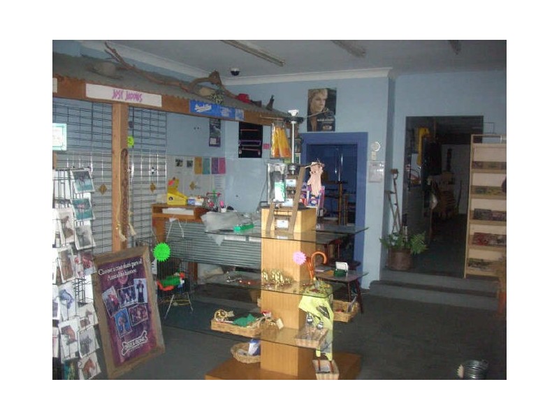 Shop 2/1 Oliver Street, Heathcote NSW 2233