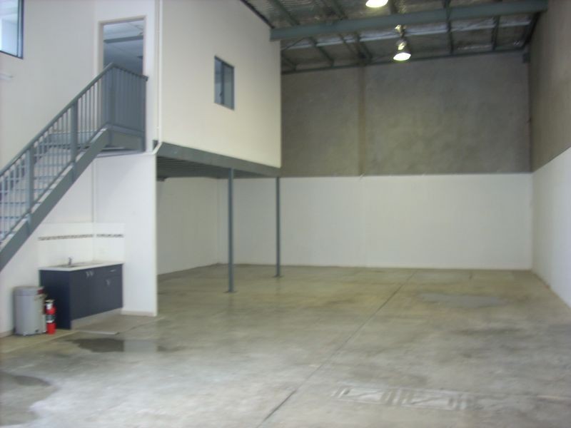 2/70-72 Captain Cook Drive, Caringbah NSW 2229