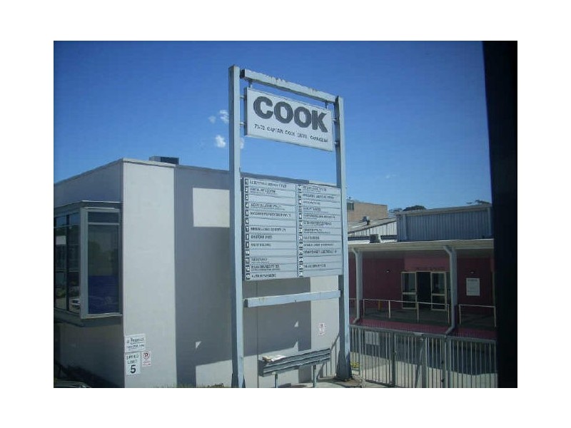 1/70-72 Captain Cook Drive, Caringbah NSW 2229