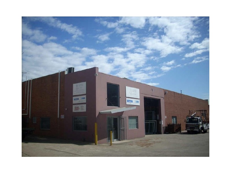 3/3 Captain Cook Drive, Caringbah NSW 2229