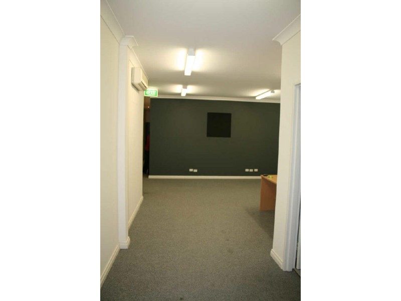 4/20 Northumberland Road, Caringbah NSW 2229