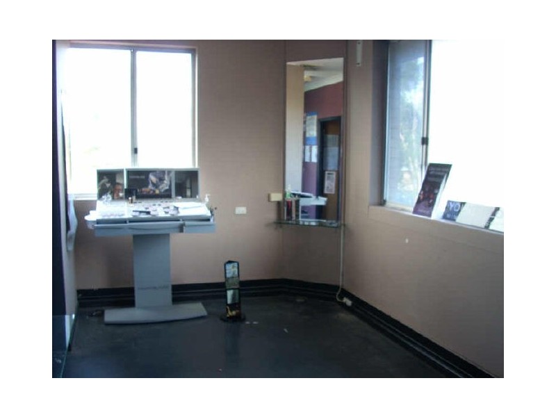 2 Warburton Street, Gymea NSW 2227