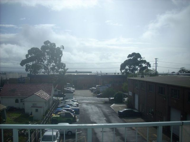 15/555 Princes Highway, Kirrawee NSW 2232