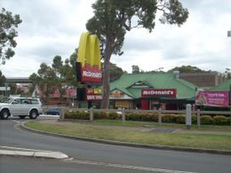 1/243 Allison Crescent, Menai NSW 2234