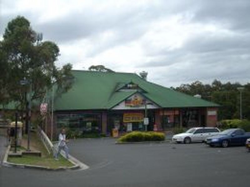 1/243 Allison Crescent, Menai NSW 2234