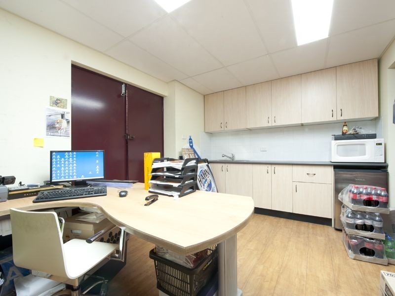 7 Oliver Street, Heathcote NSW 2233