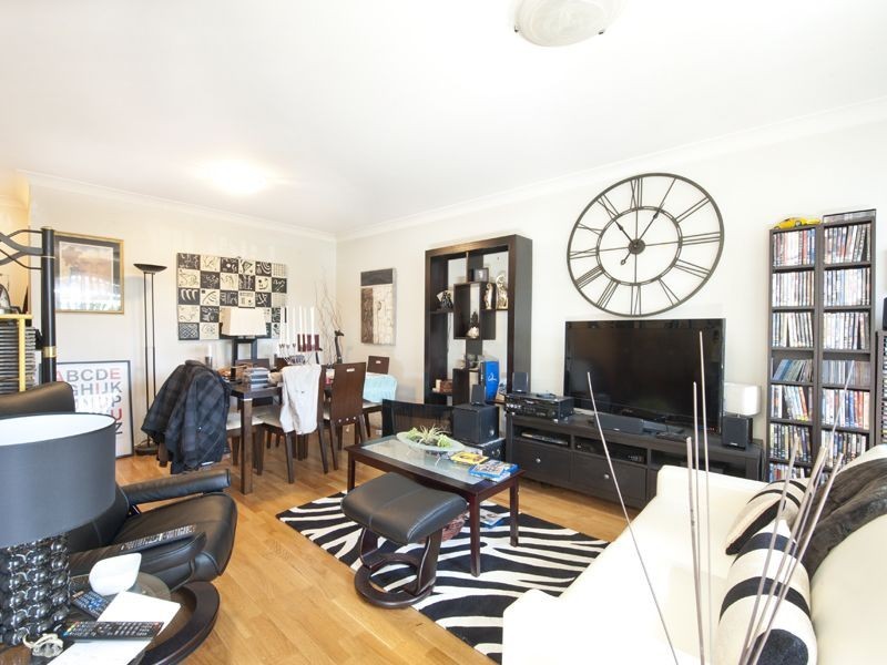 7 Oliver Street, Heathcote NSW 2233