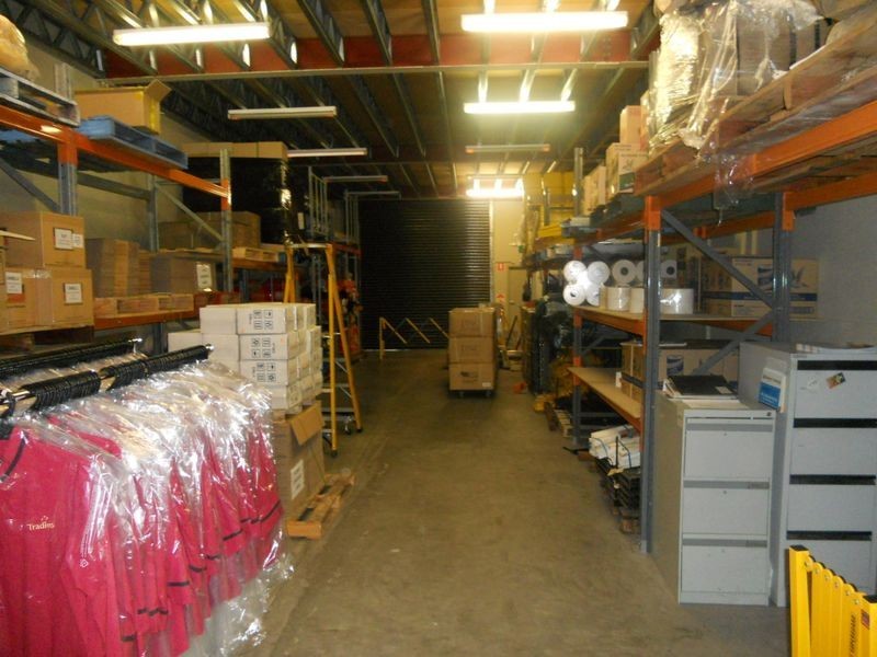 27 Mangrove Lane, Taren Point NSW 2229