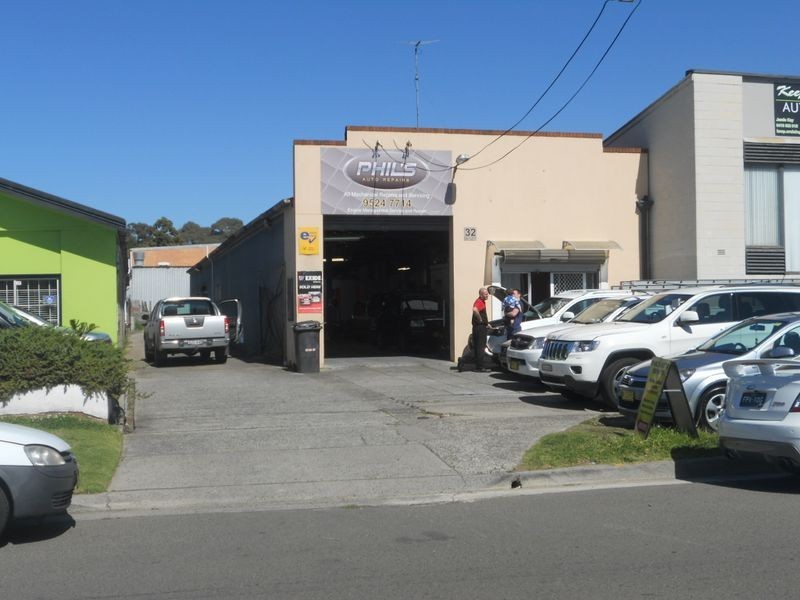 32 Box Road, Taren Point NSW 2229