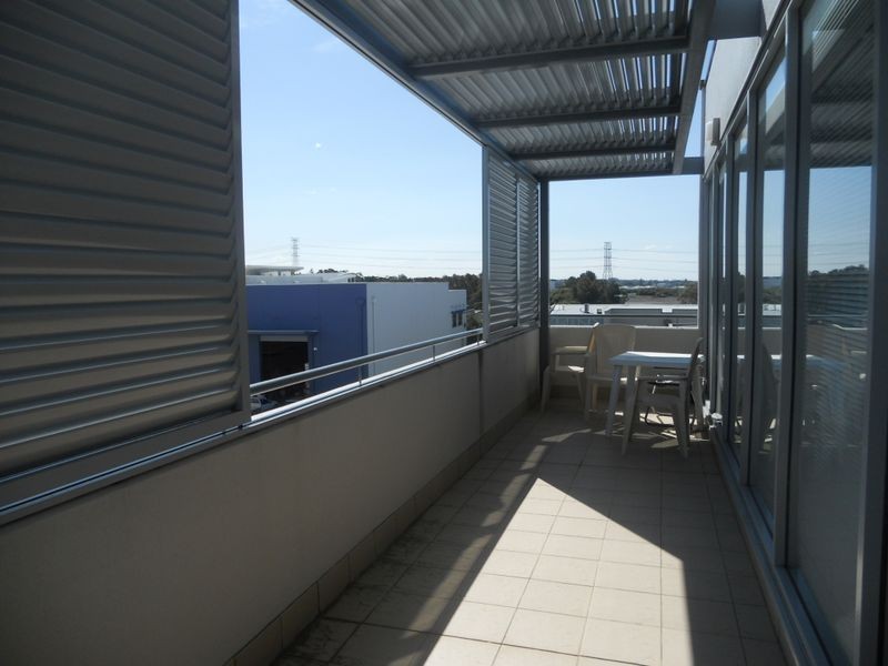 8/1 Box Road, Taren Point NSW 2229