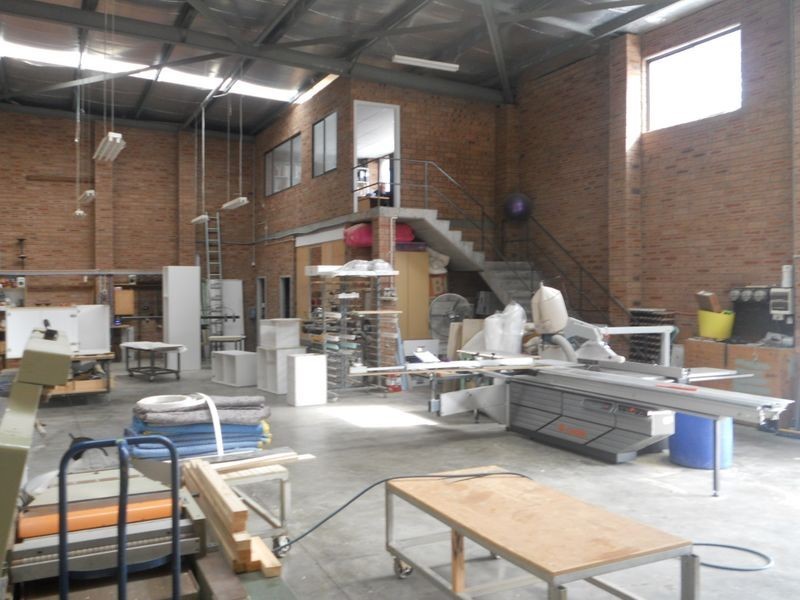 1/64 Oak Road, Kirrawee NSW 2232