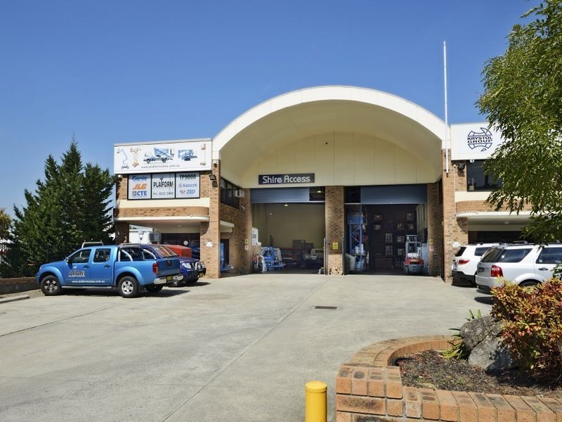 1/206 Box Road, Miranda NSW 2228