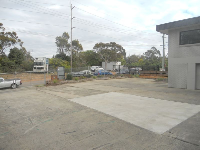 26 Burns Road, Heathcote NSW 2233