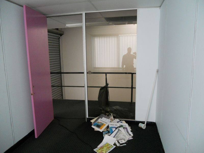 11/10 Yalgar Road, Kirrawee NSW 2232