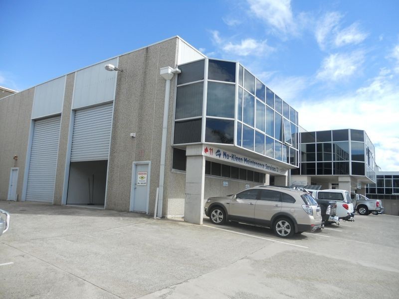 11/10 Yalgar Road, Kirrawee NSW 2232