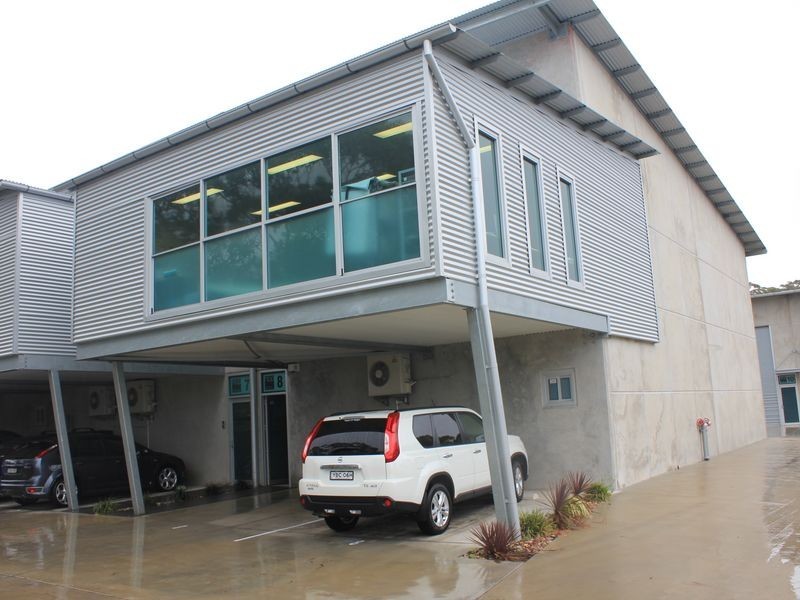 8/17 Cemetery Road, Helensburgh NSW 2508