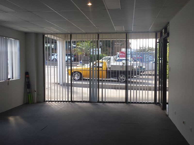 20 Flora Street, Kirrawee NSW 2232