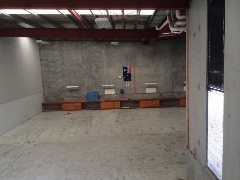 2/21-23 Marshall Road, Kirrawee NSW 2232