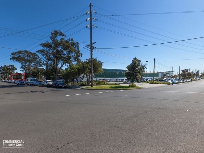 7-11 Monro Avenue, Kirrawee NSW 2232