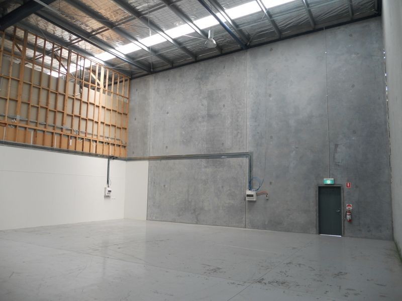 Industrial unit 19/5 Clerke Place, Kurnell NSW 2231