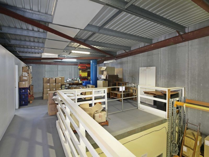 21/10 Yalgar Road, Kirrawee NSW 2232