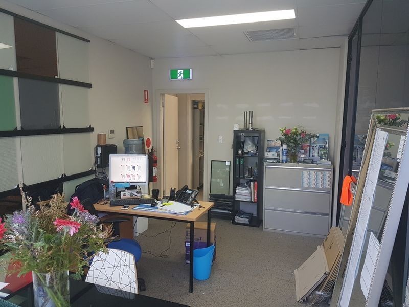 Unit 4/24 Yalgar Road, Kirrawee NSW 2232