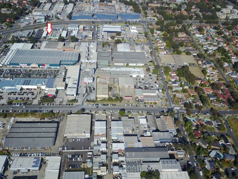 12 Monro Avenue, Kirrawee NSW 2232