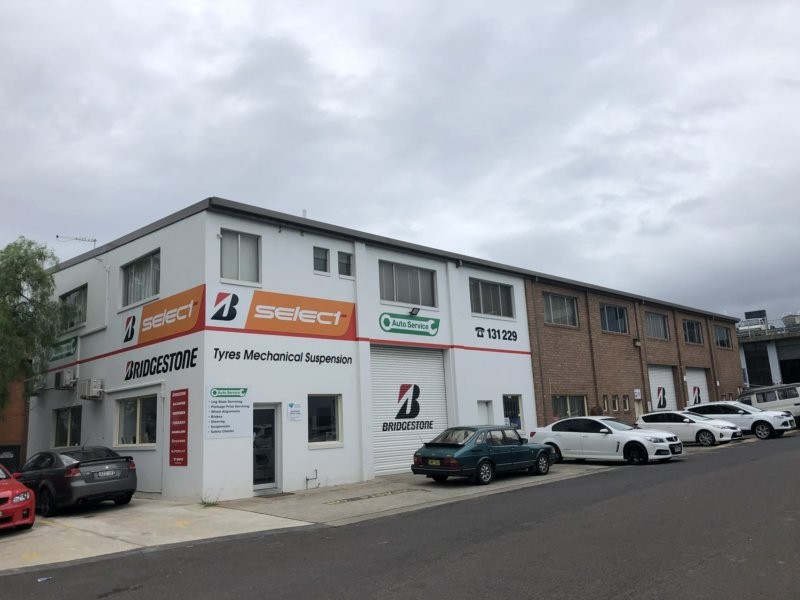 18 Monro Avenue, Kirrawee NSW 2232