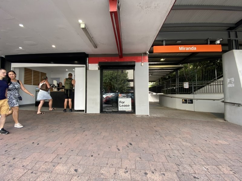 2/92 Kiora Road, Miranda NSW 2228