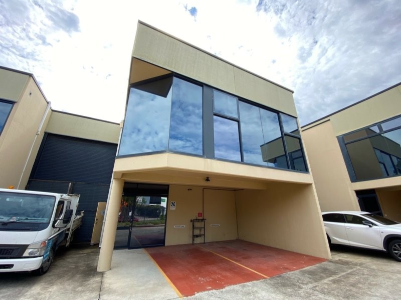 2a/4 Adventure Place, Caringbah NSW 2229