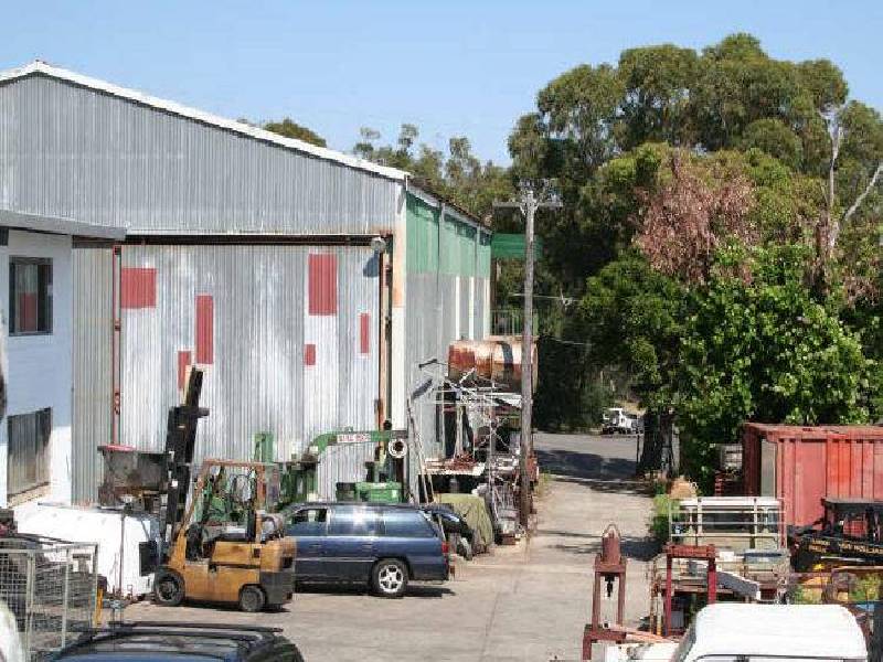 98 Bath Road, Kirrawee NSW 2232