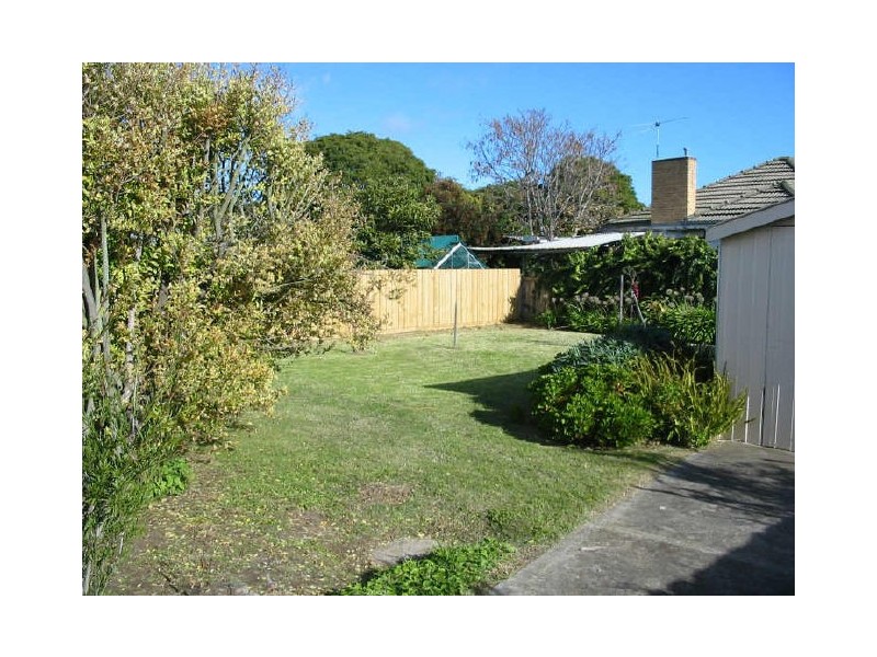 14 Warranilla Avenue, Rosebud VIC 3939