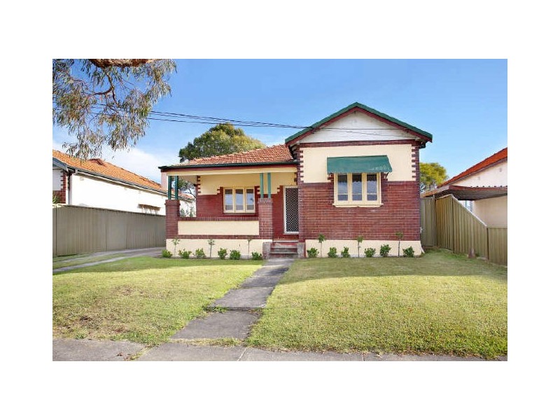 12 Elphinstone Street, Cabarita NSW 2137