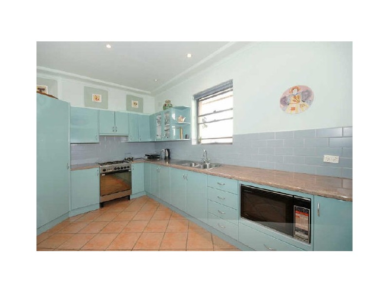 8 Atkins Avenue, Russell Lea NSW 2046