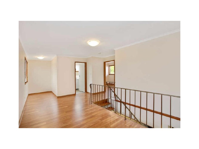 33 Duchess Avenue, Rodd Point NSW 2046