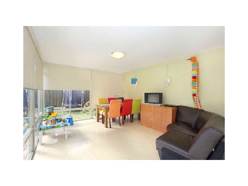 5 Robert Avenue, Russell Lea NSW 2046