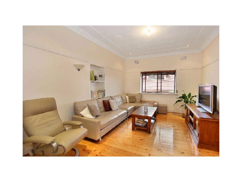 27 Gartfern Avenue, Wareemba NSW 2046