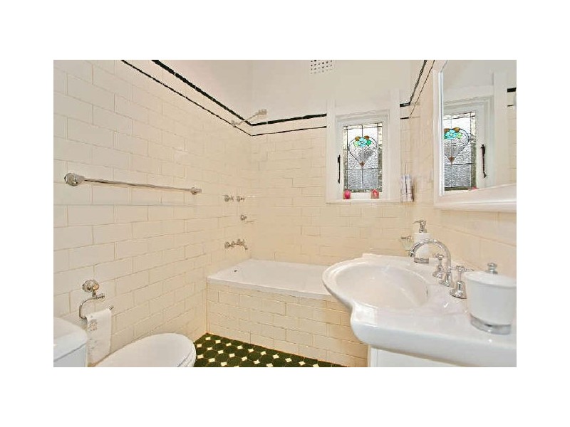 27 Gartfern Avenue, Wareemba NSW 2046