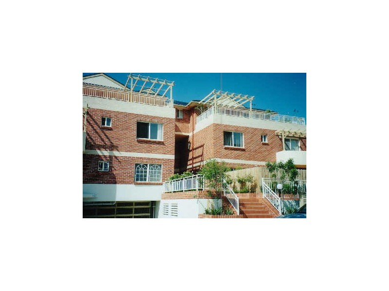 10/9 – 11 Grosvenor Street, Croydon NSW 2132