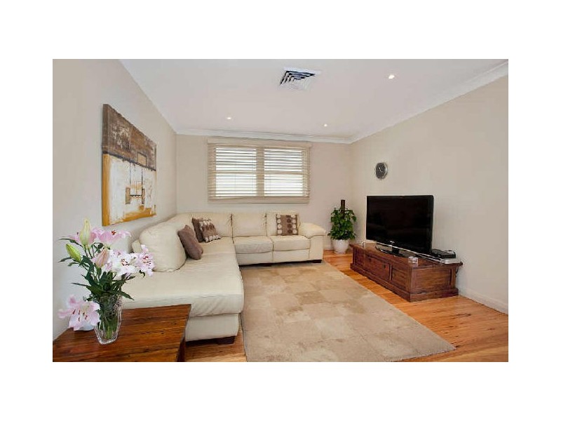 19 Burns Crescent, Chiswick NSW 2046