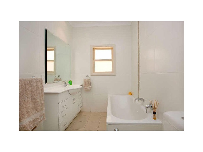 19 Burns Crescent, Chiswick NSW 2046