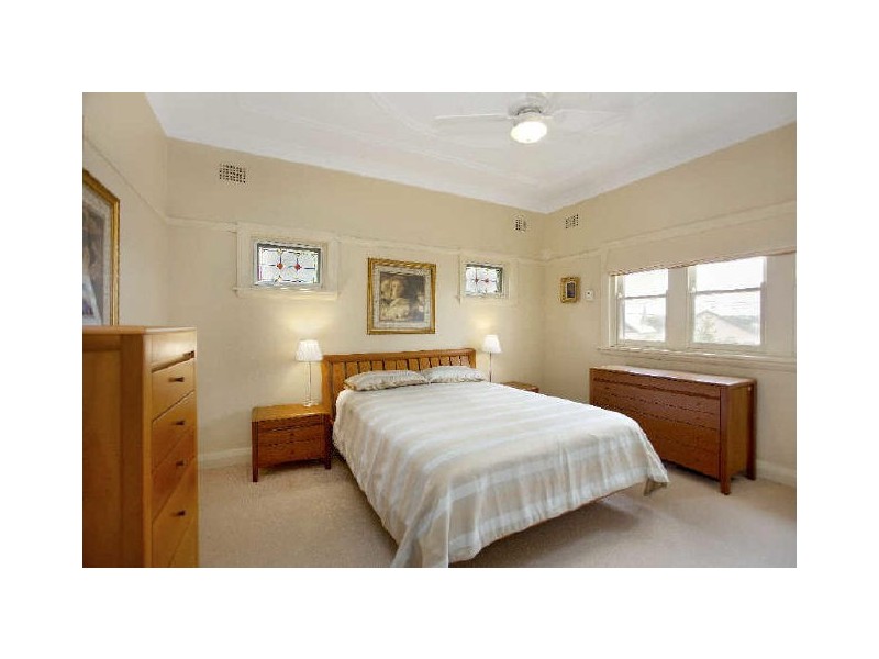 30 Clements Street, Russell Lea NSW 2046
