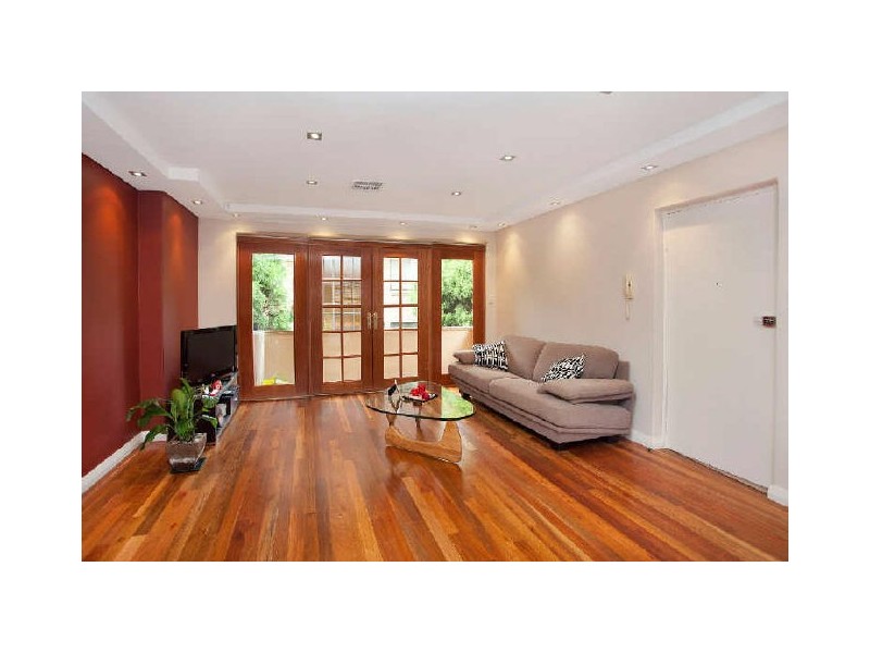 4/58 Kings Road, Five Dock NSW 2046