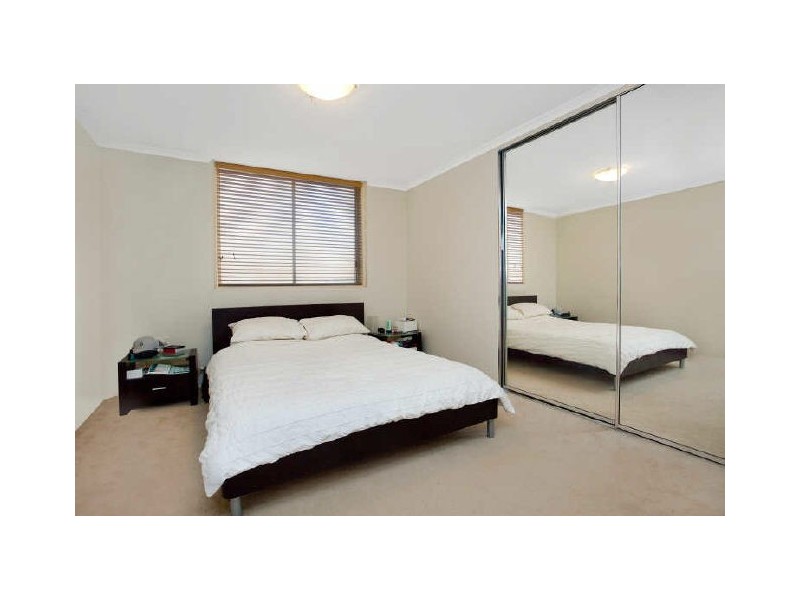 4/18 Walton Crescent, Abbotsford NSW 2046